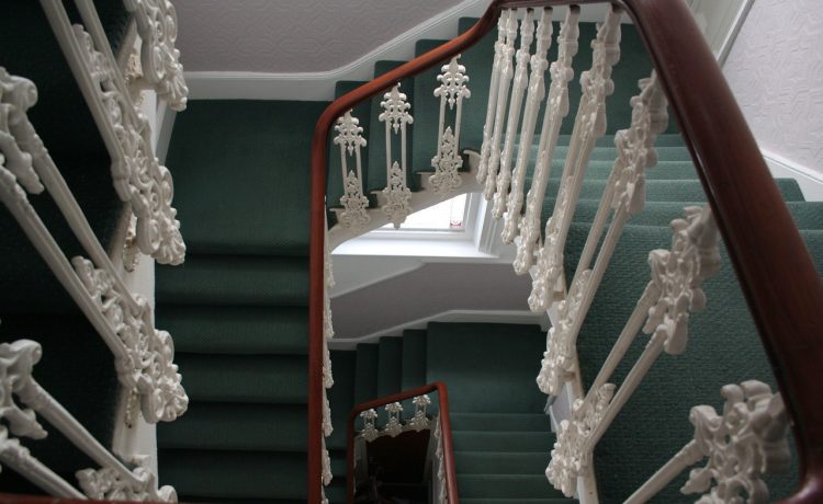 Discover The Benefits Of Purchasing Home Stair Accessories